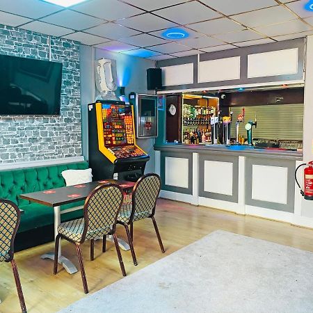 The J & S Hotel Blackpool Eksteriør billede